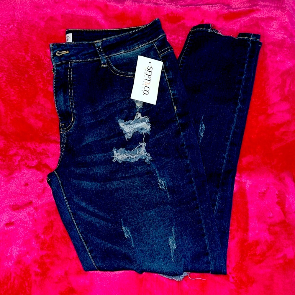 Skinny Jeans by September & Co.